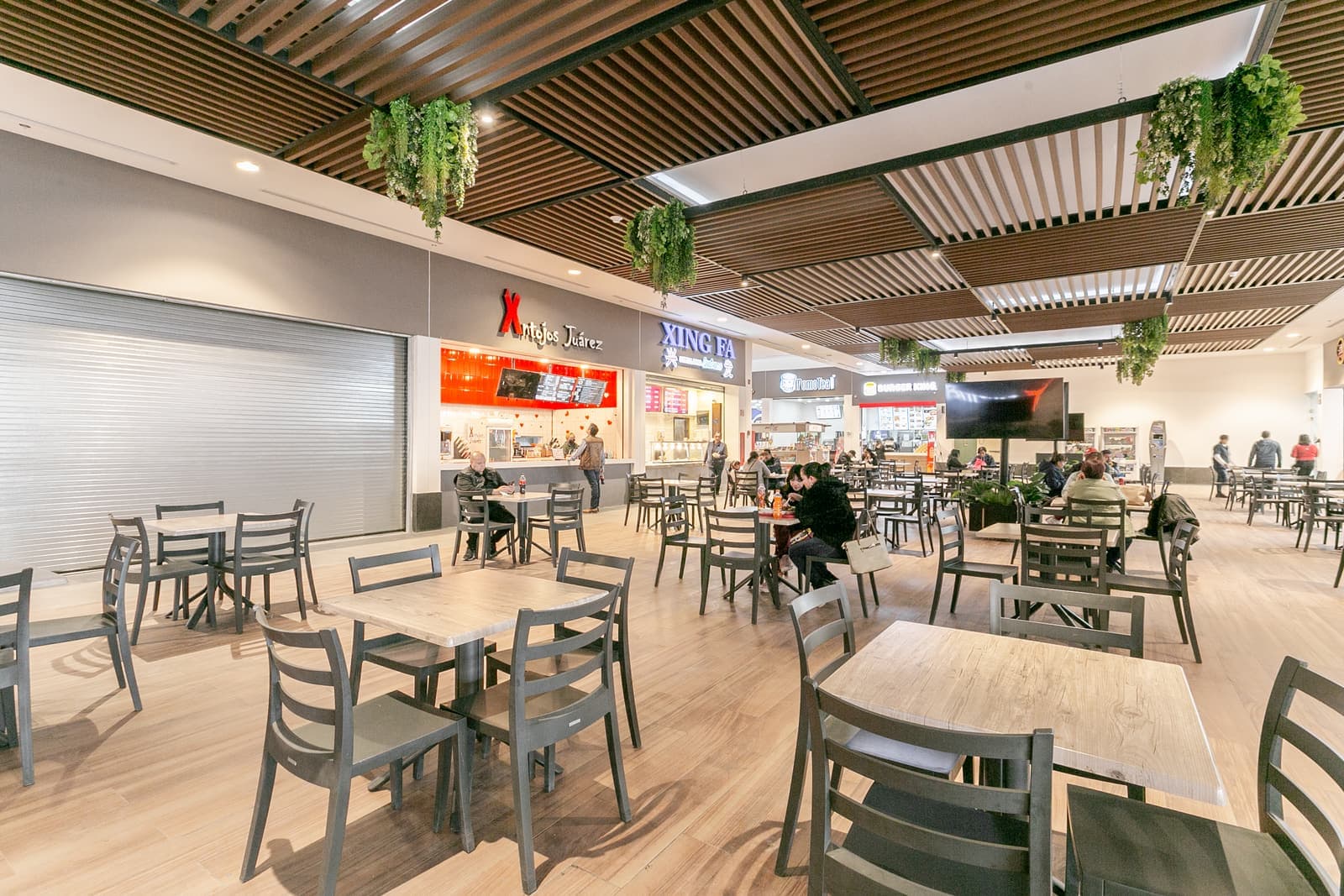 Zona de restaurantes del town center